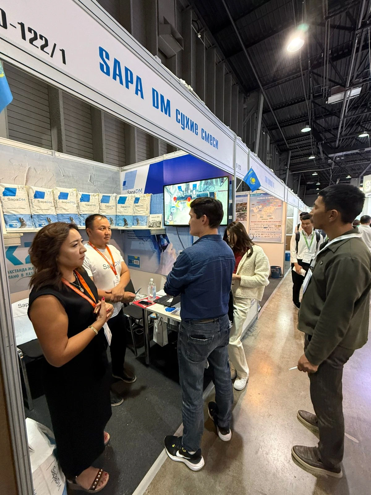 Участие в выставке KazBuild 2025 - фото 2